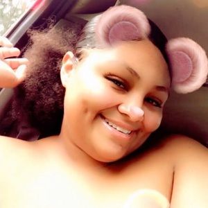 Meet your Posher, Lashay